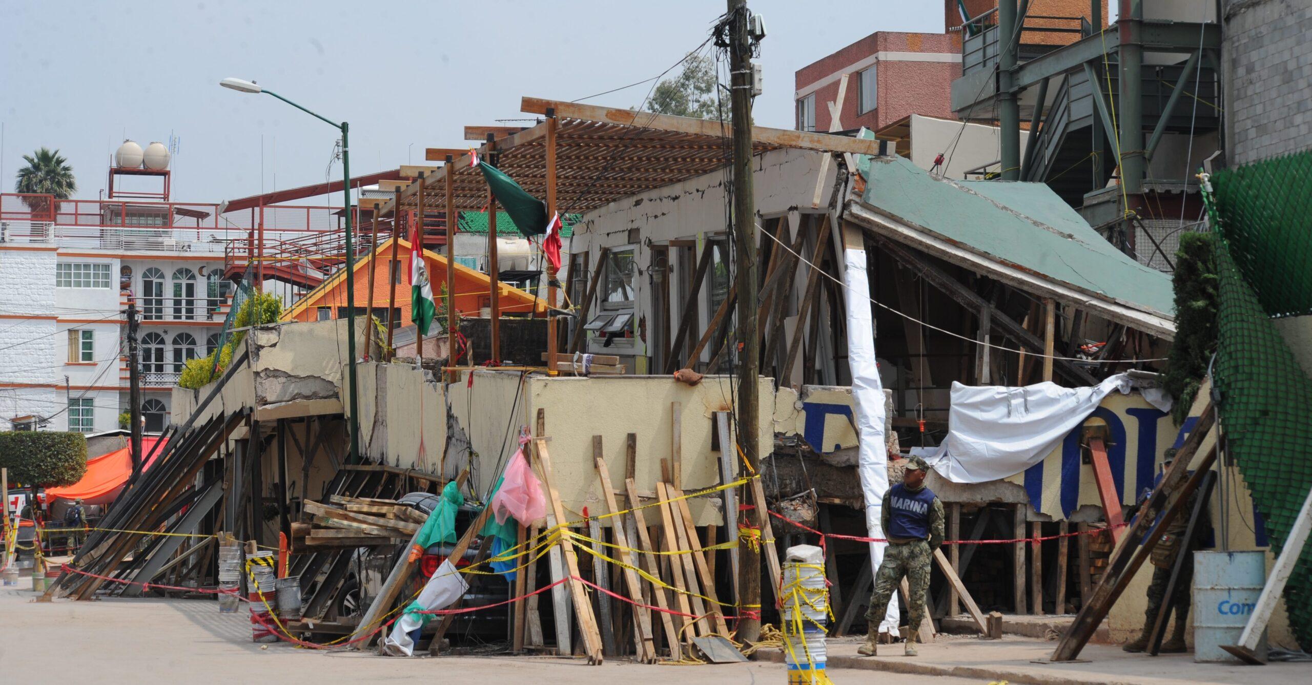 Posponen remoción de escombros del Colegio Rébsamen a petición de padres de víctimas