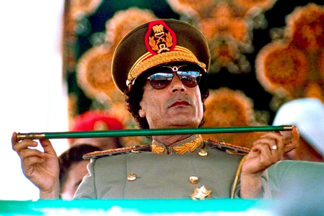 Pospondrán entierro de Gadafi <br>hasta esclarecer muerte