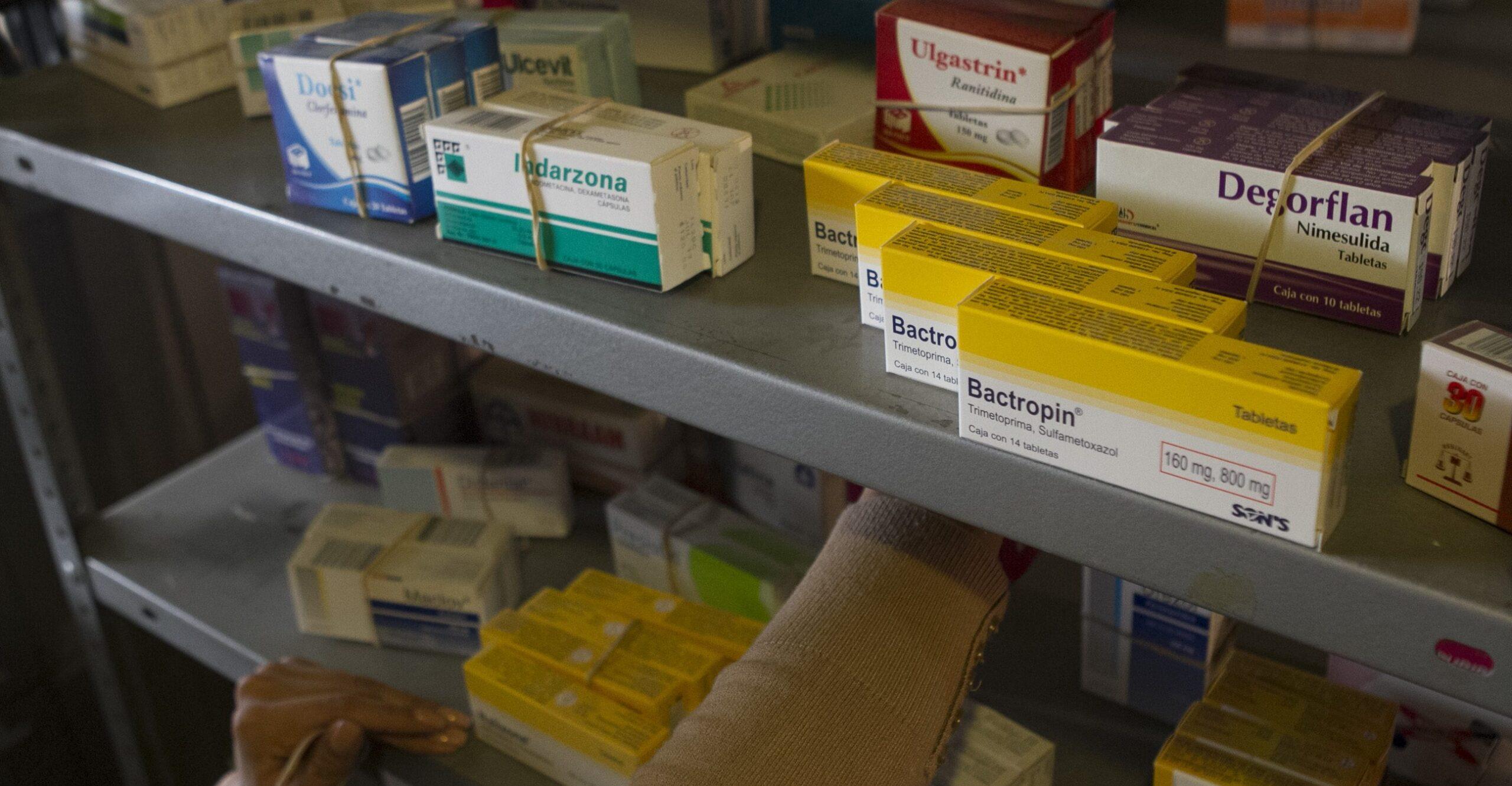 Hacienda logra ahorro de más de 3 mil mdp en compra de medicinas, pero falta adjudicar el 35%