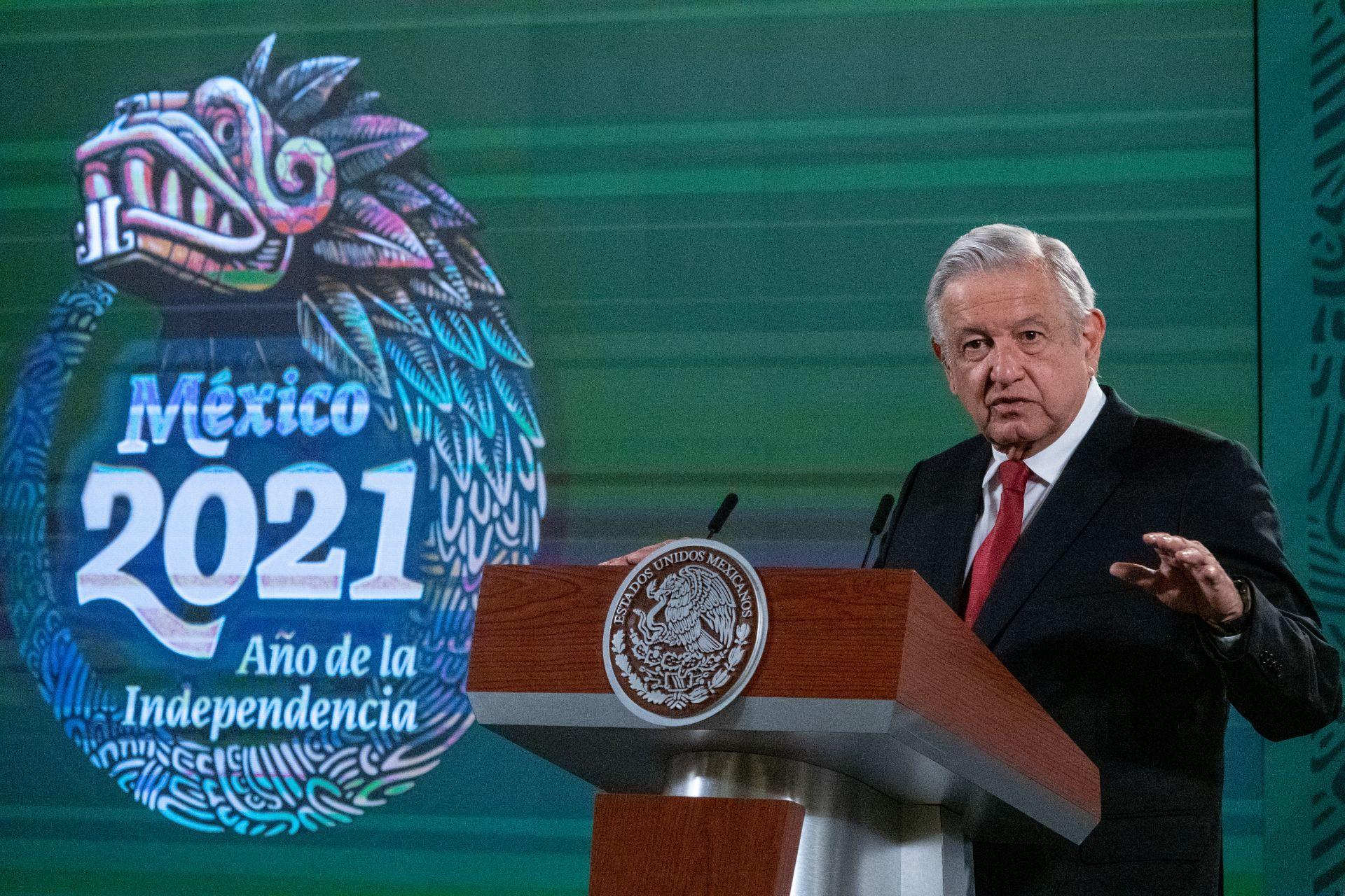 Tras amenazas, AMLO garantiza protección a la periodista Azucena Uresti