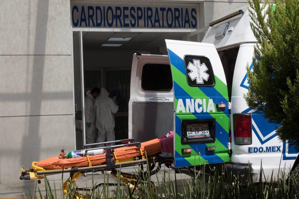 México supera las 185 mil muertes por COVID; hay 53 mil casos activos