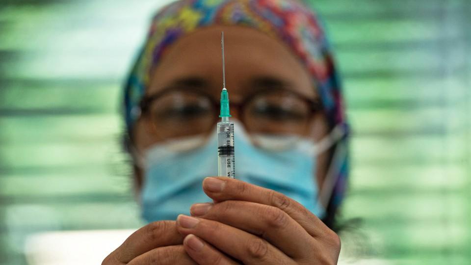 EU inicia ensayos clínicos de vacuna contra la viruela del mono