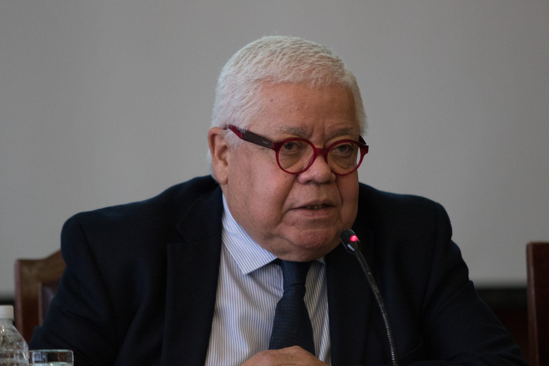 Enrique Márquez renuncia a la diplomacia cultural de Cancillería tras despido de Jorge F. Hernández