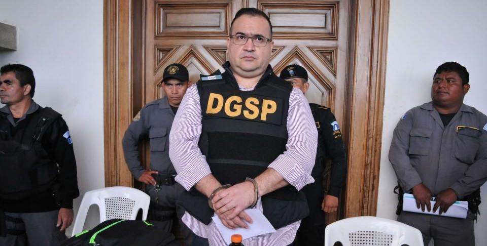 Vinculan a proceso a Javier Duarte por desaparición forzada en Veracruz