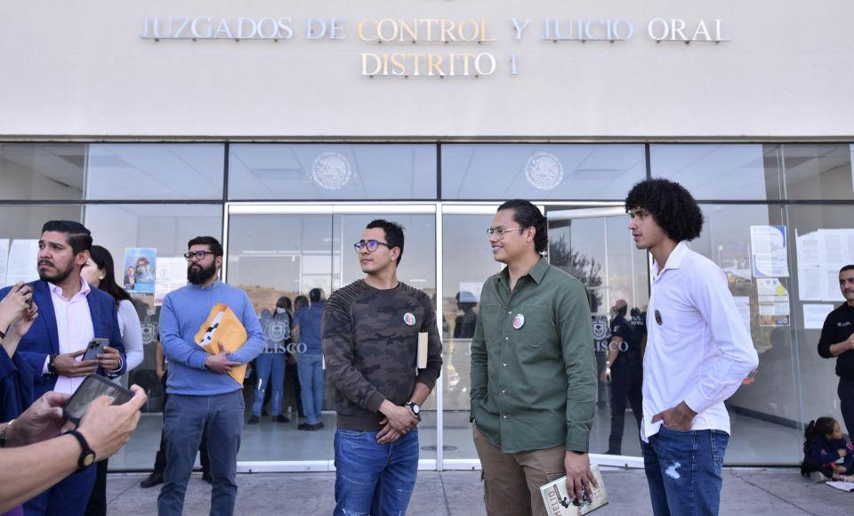 Javier, Iván y José, los estudiantes encarcelados por defender un parque en Jalisco; Alfaro niega detención por protestas