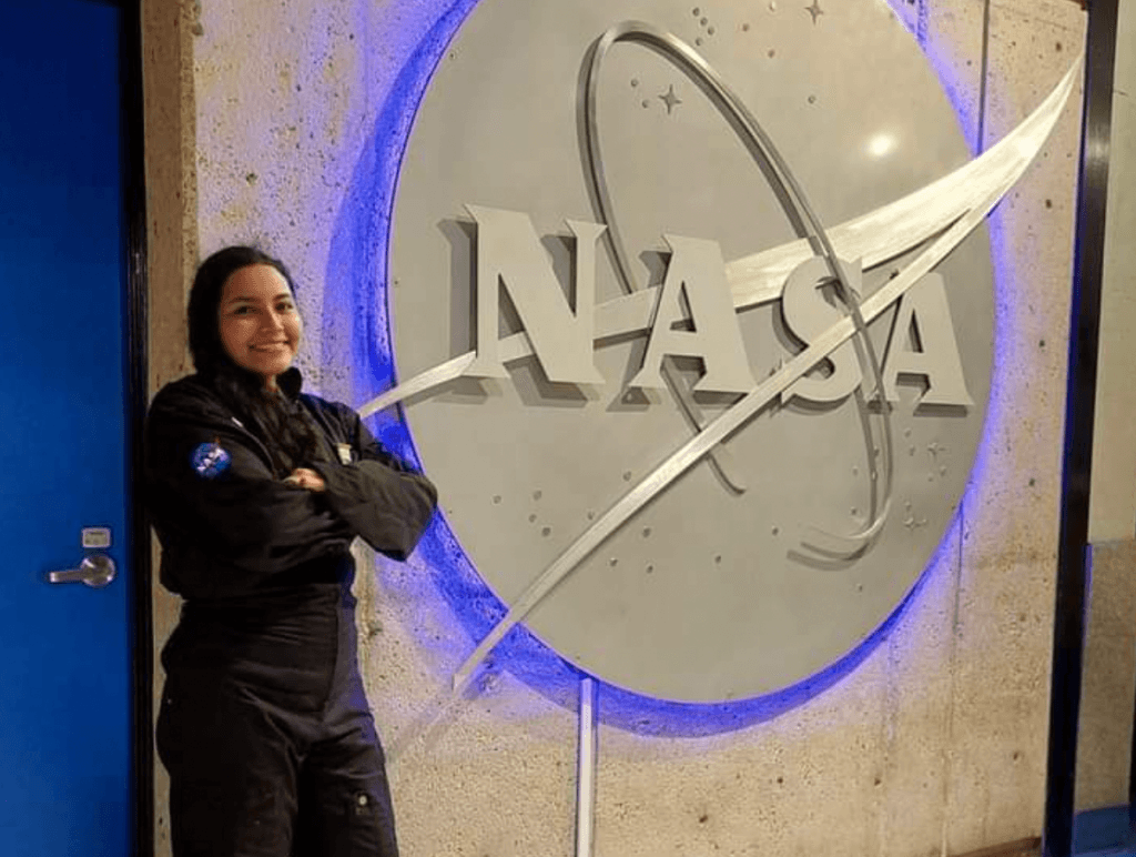 Persistir, insistir y nunca desistir, el camino de la acapulqueña Arlette para pisar la NASA