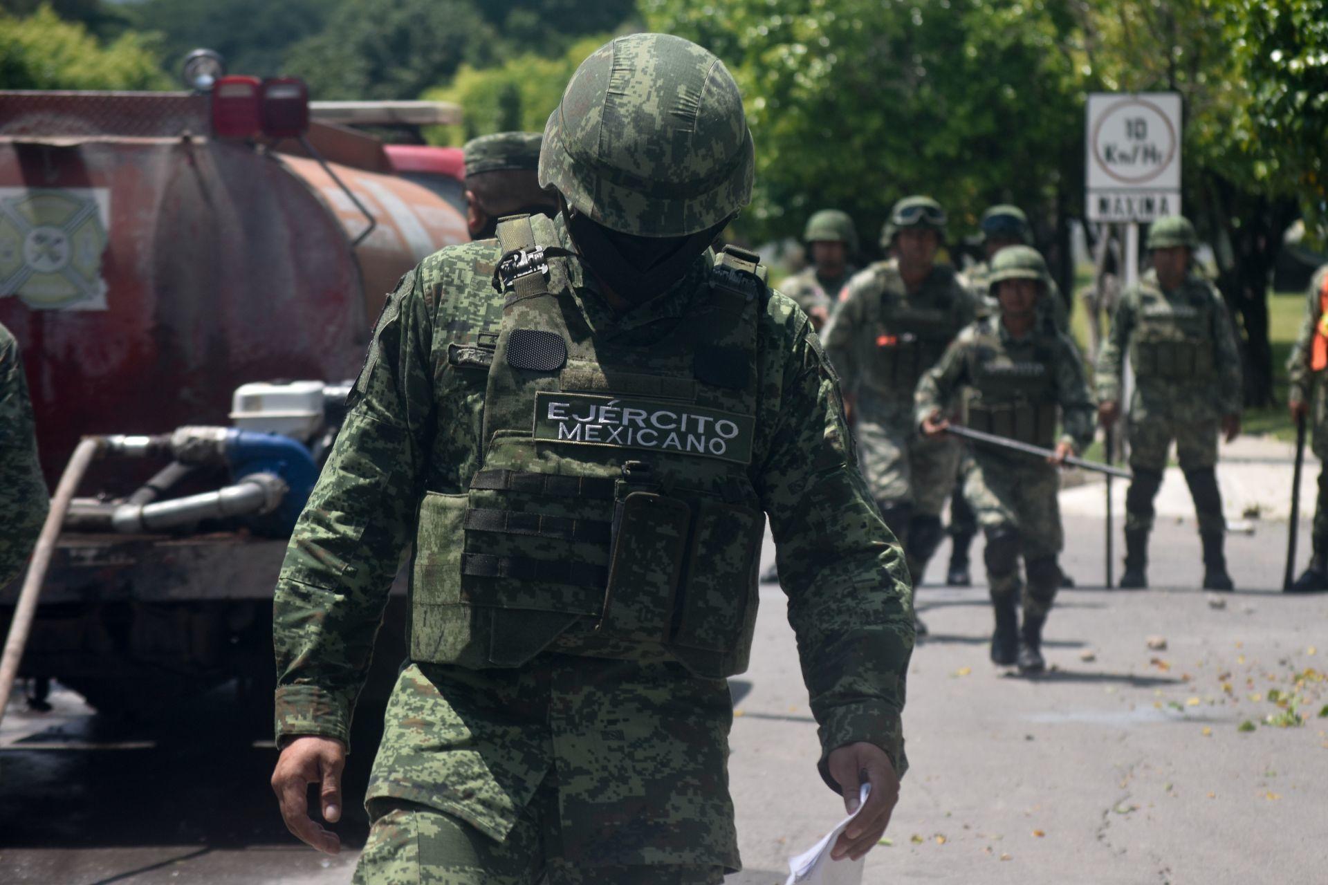 Caso Ayotzinapa: 8 militares fueron detenidos por su probable participación en la desaparición de los 43 estudiantes