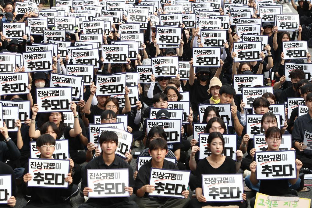 El suicidio de una maestra por la presión de los padres de sus alumnos que destapó una crisis educativa en Corea del Sur