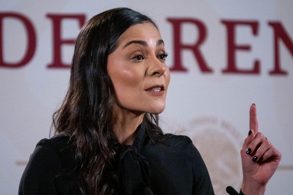 Presupuesto ejercido en becas de posgrado bajó 12% desde 2017, porcentajes de Vilchis y Conahcyt son engañosos