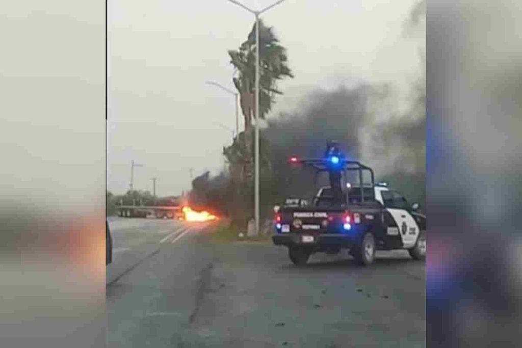 Enfrentamientos entre Fuerza Civil y sujetos armados provoca bloqueos y quema de vehículos en Carretera Nacional de Nuevo León
