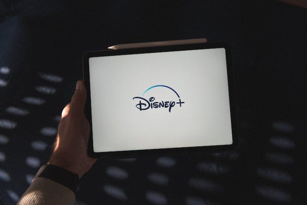Disney Plus sigue los pasos de Netflix y ya trabaja en métodos para evitar compartir contraseña