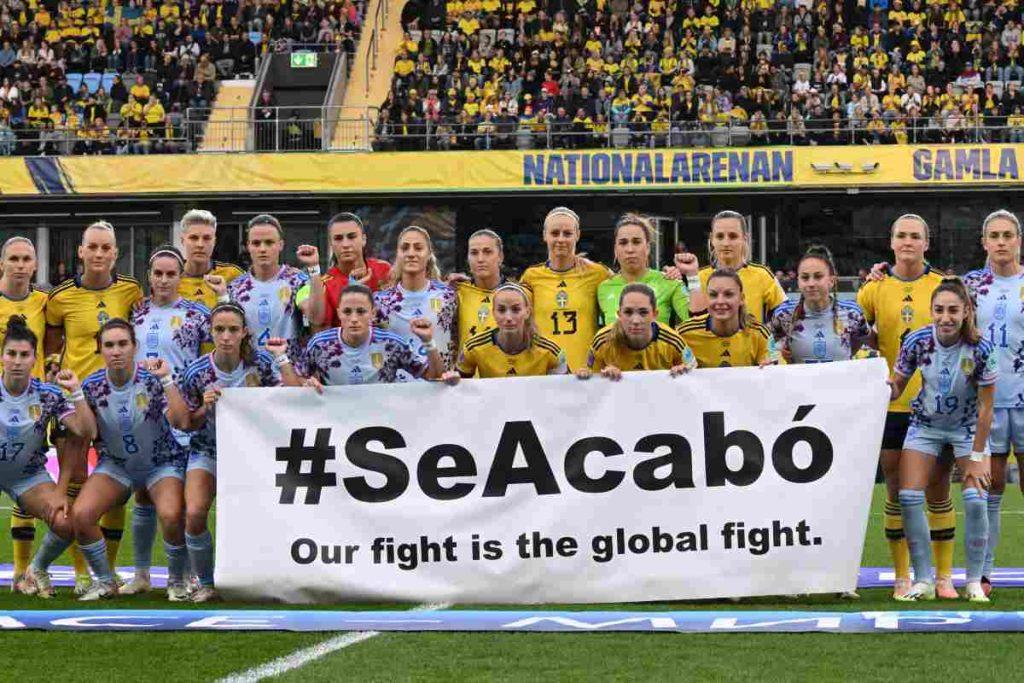 Futbolistas españolas y suecas se unen para dar mensaje contra agresiones sexistas: “Se acabó”
