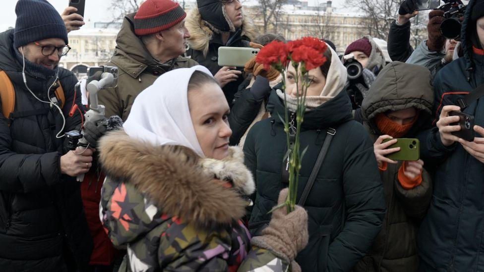 “Traigan a nuestros maridos de vuelta”: la inédita protesta de mujeres en Rusia por la guerra en Ucrania