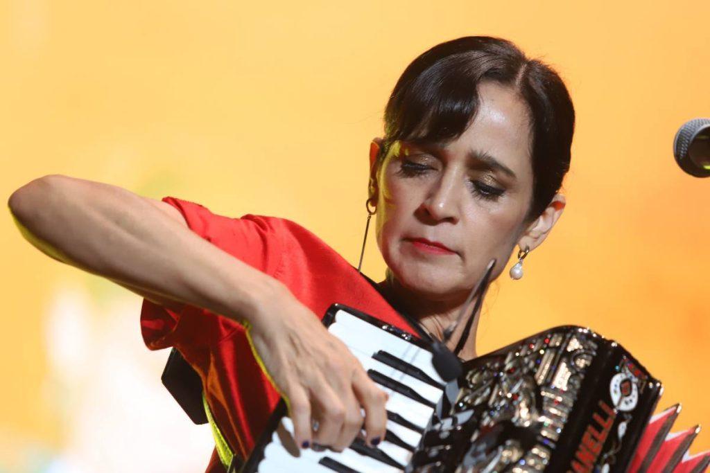 ¡Julieta Venegas gratis en el Zócalo!: Fecha, invitadas y lo que debes saber del concierto en CDMX