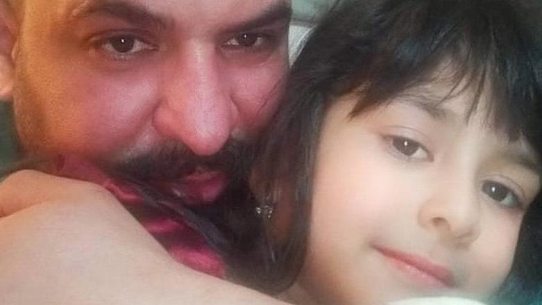 “Solo quería darle una vida digna”: el padre que vio morir a su hija asfixiada intentando llegar a Reino Unido