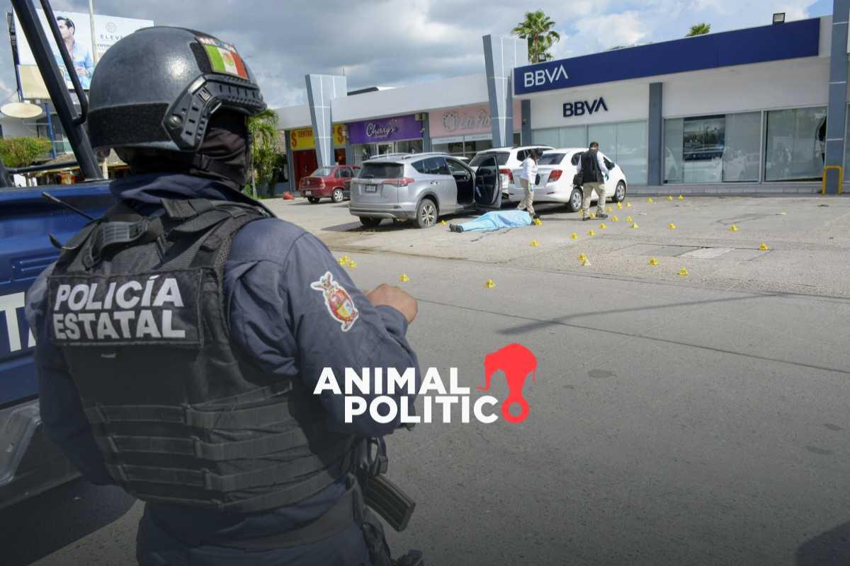 Policías de Culiacán, Sinaloa, podrán portar armas en sus días de descanso ante la inseguridad