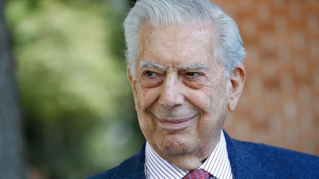 Mario Vargas Llosa, el último gigante del boom latinoamericano de la literatura