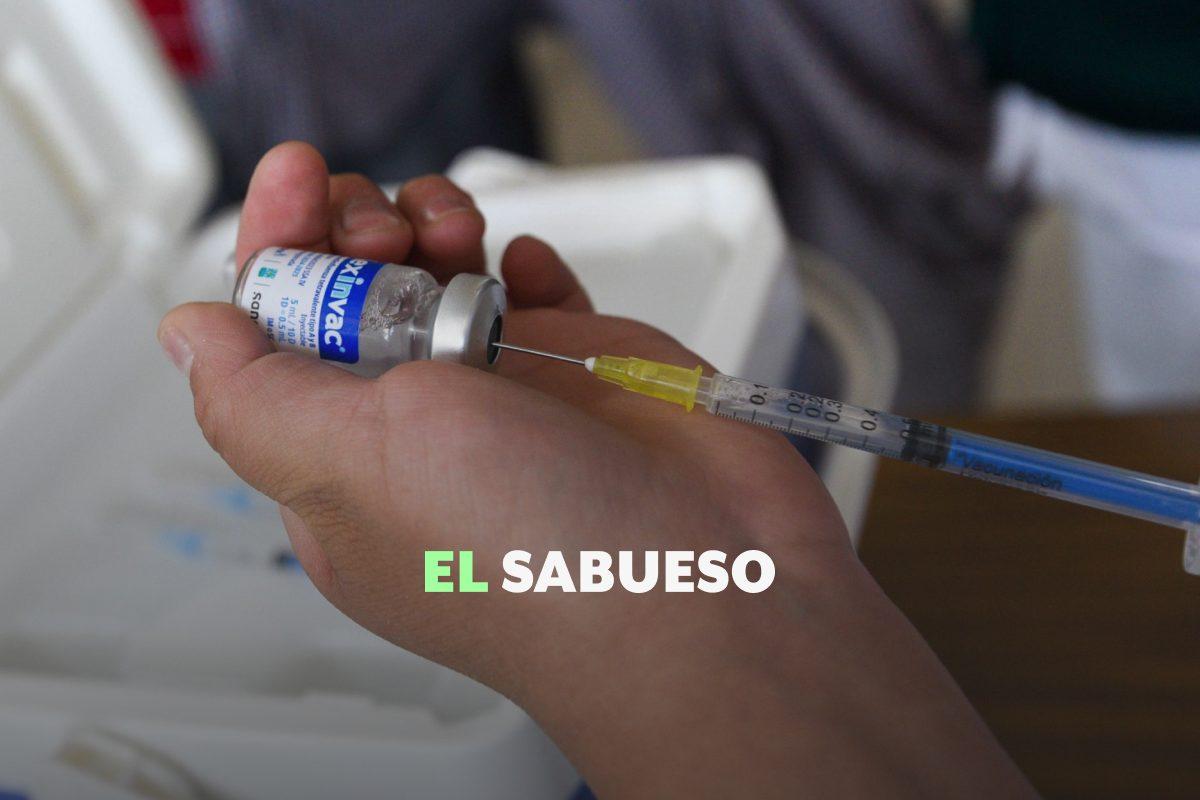 Casos de sarampión y tos ferina continúan al alza, especialistas recomiendan agilizar vacunación