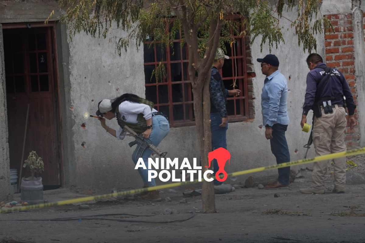 Asesinan a sobrino de Hipólito Mora junto con su esposa en La Ruana, Michoacán