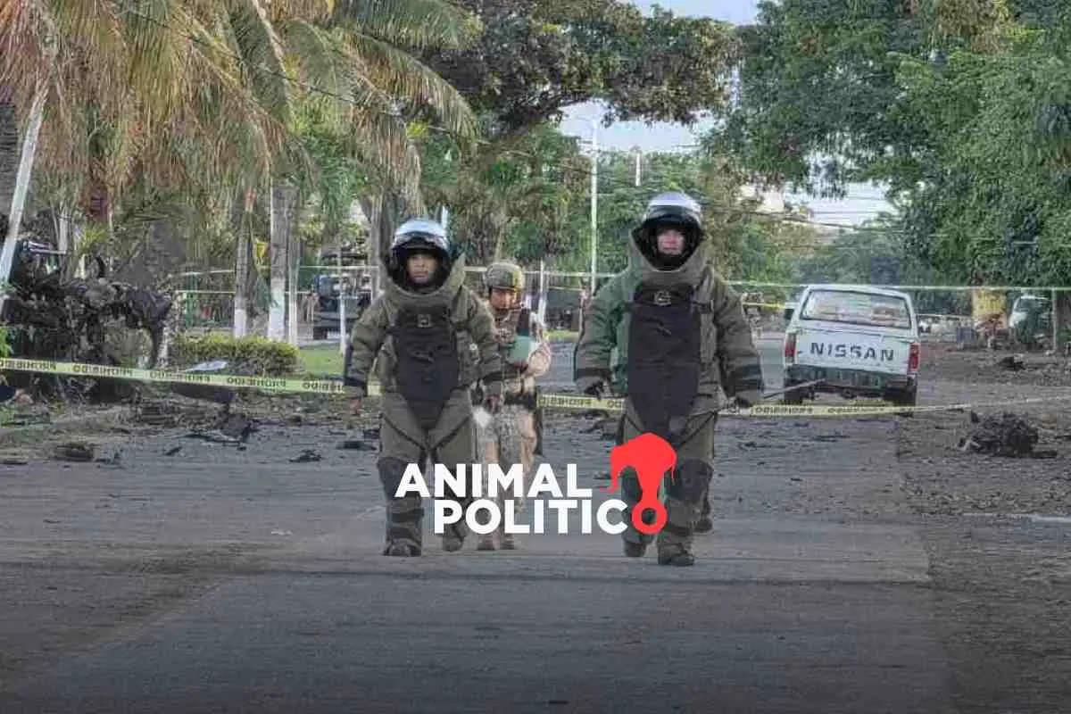 FGR inicia investigación por delincuencia organizada tras ataque con coche bomba a Policía Comunitaria de Coahuayana, Michoacán