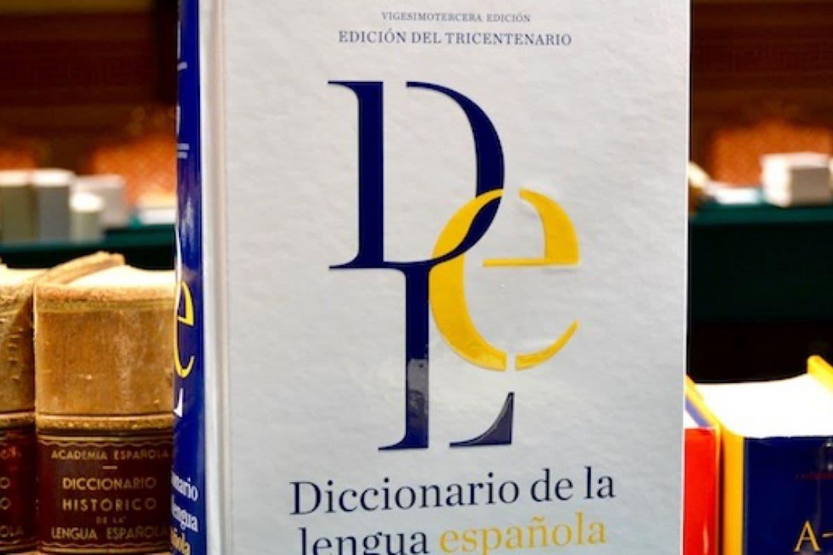 Microteatro, milenial o turismofobia son añadidas al diccionario de la RAE