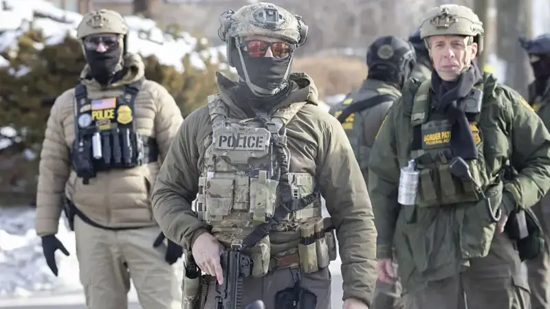 Qué es y qué poderes tiene ICE, la agencia de EU encargada de deportar migrantes