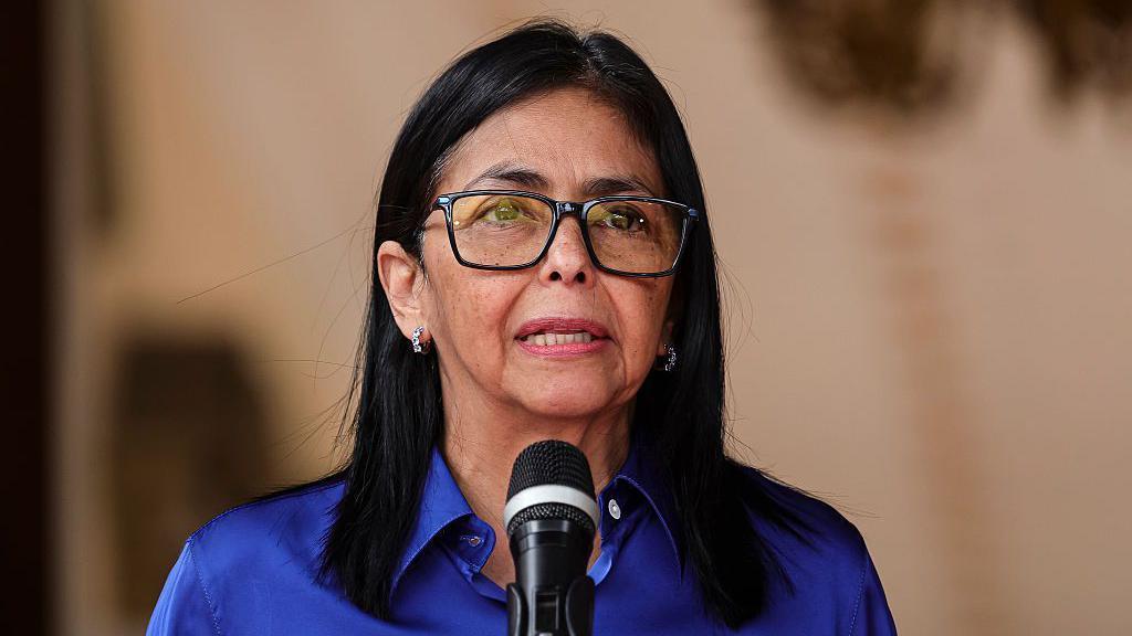 “Chavismo 3.0”: quiénes son parte del círculo de confianza de Delcy Rodríguez en Venezuela y qué busca al darles protagonismo