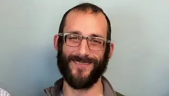 Quién era Alex Pretti, el manifestante al que agentes del ICE mataron a tiros en Minnesota, Estados Unidos