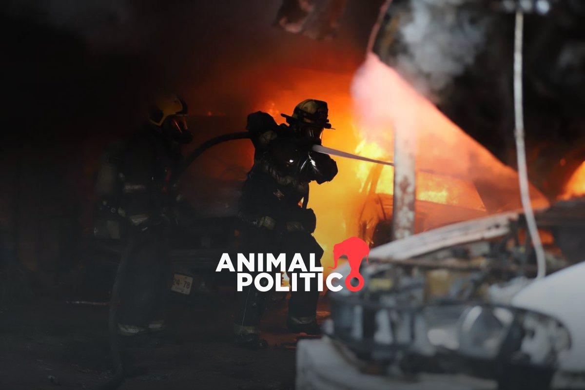 Incendian al menos 15 vehículos en Guadalajara, Jalisco; seis habrían sido provocados