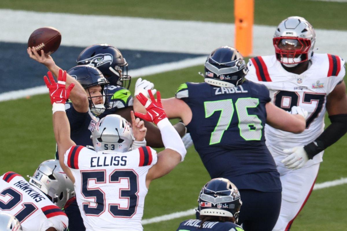 El Super Bowl arranca con Patriots-Seahawks y el show de Bad Bunny