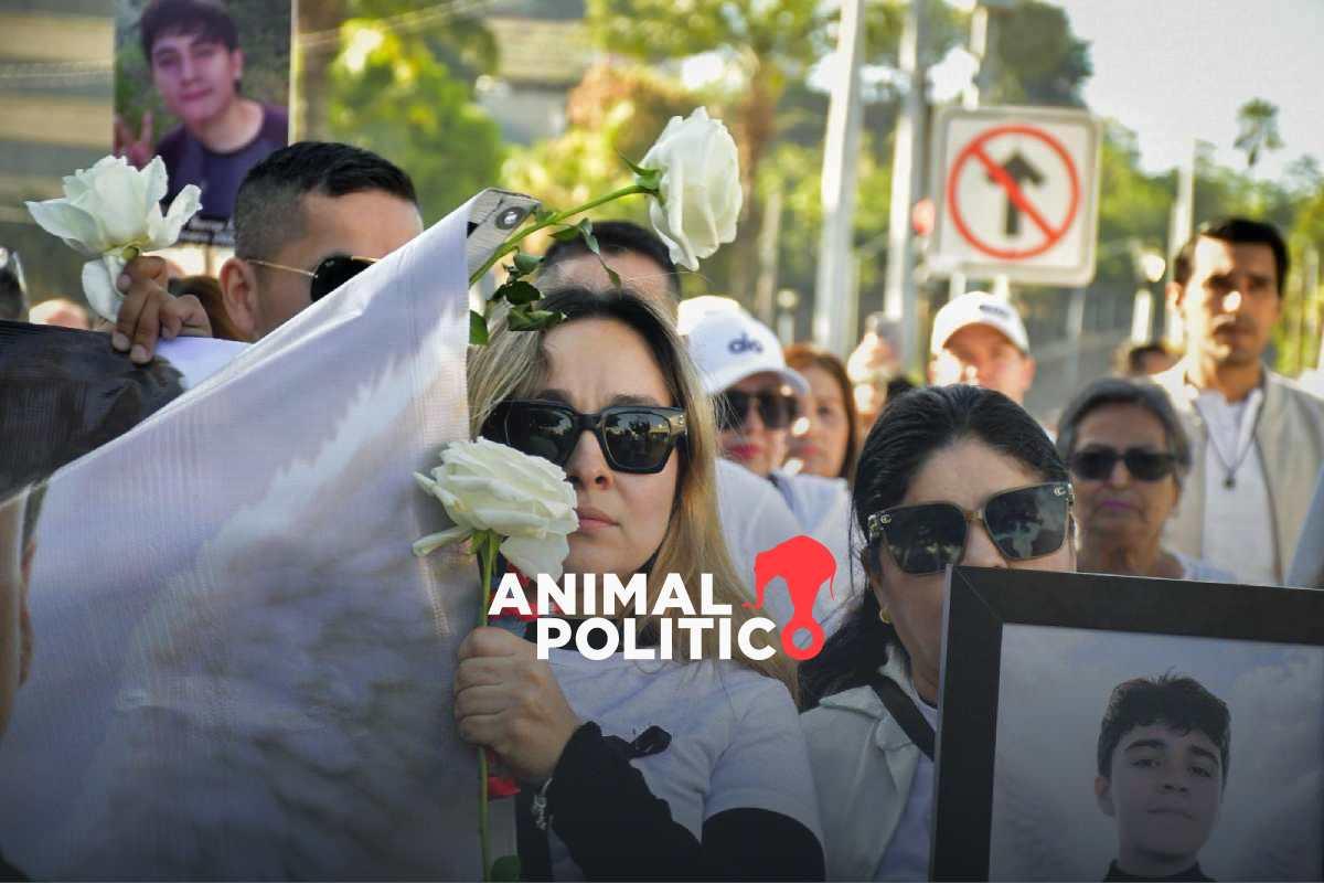 “Que ninguna madre sienta el mismo sufrimiento que yo”: marchan en memoria de Ricardo Mizael en Culiacán