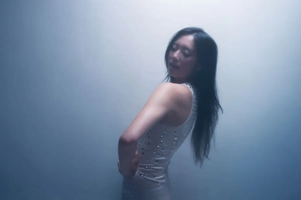 Sarah Kinsley: el tumulto en la vida y su nuevo EP ‘Fleeting’