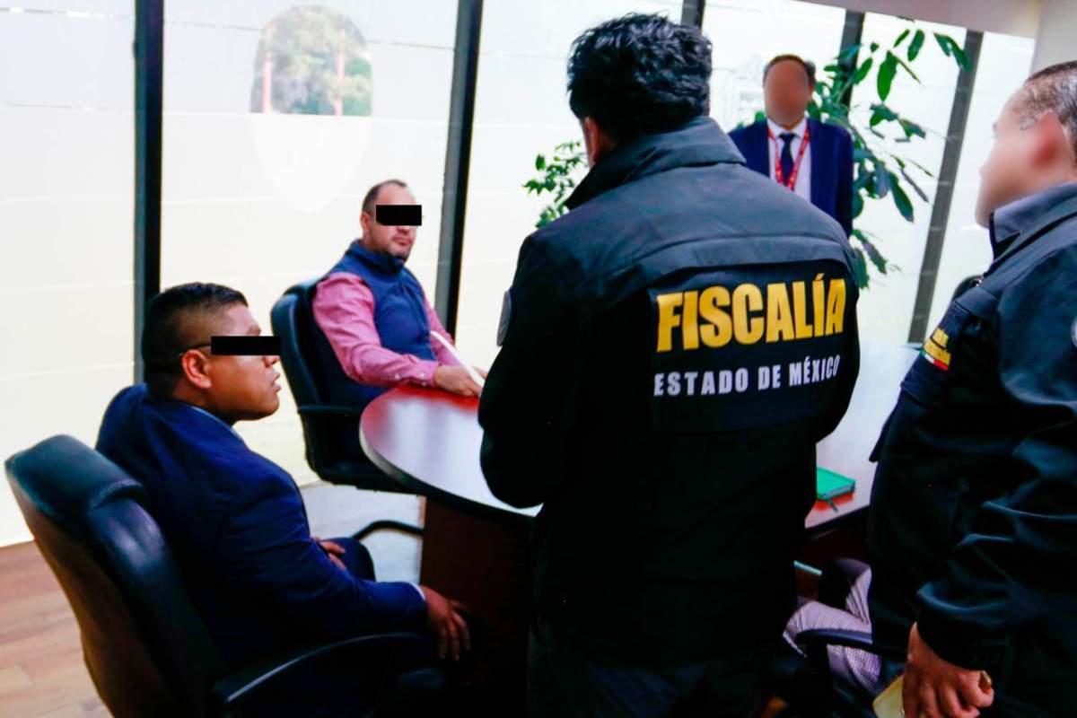 Operativo Enjambre: detienen a tres funcionarios del área jurídica de Seguridad del Edomex por presuntas irregularidades